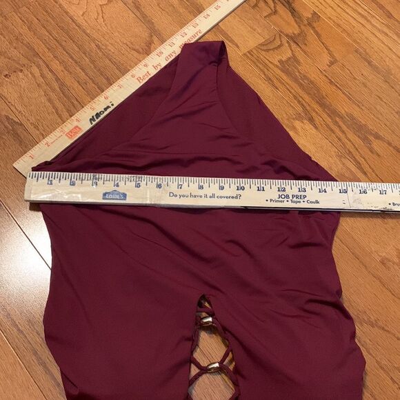 Burgundy Size M-L one piece swimsuit with shoe lace detail and gold bling - Picture 8 of 10